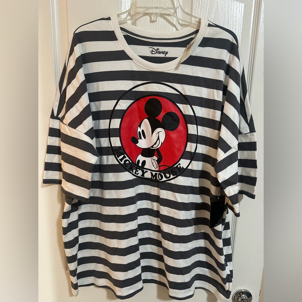 NWT Women’s Hot‎ Topic Disney Mickey Mouse Stripe Oversized Comfy Shirt. Size XL